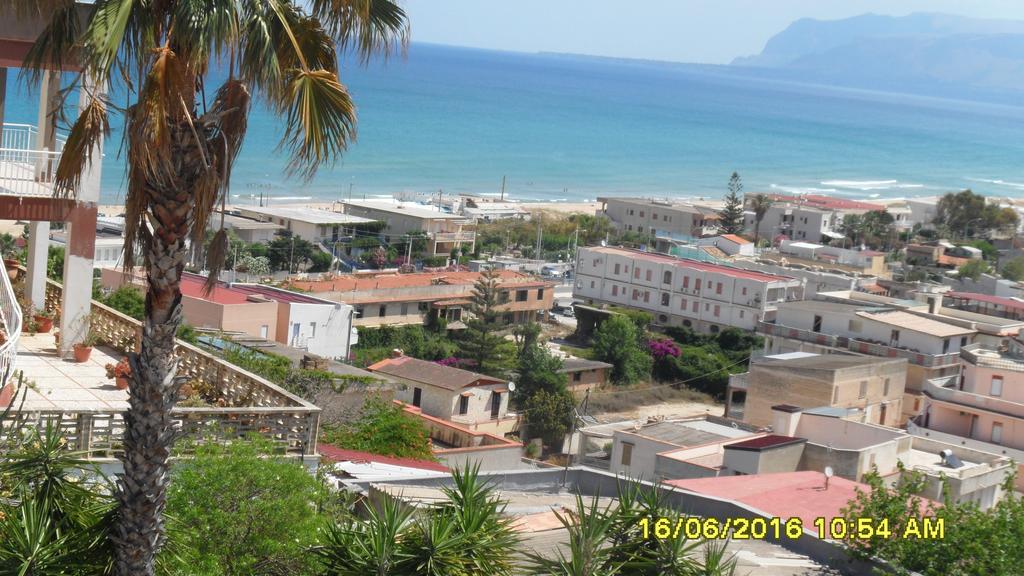 La Casa Delle Ginestre Villa Alcamo Marina Kültér fotó