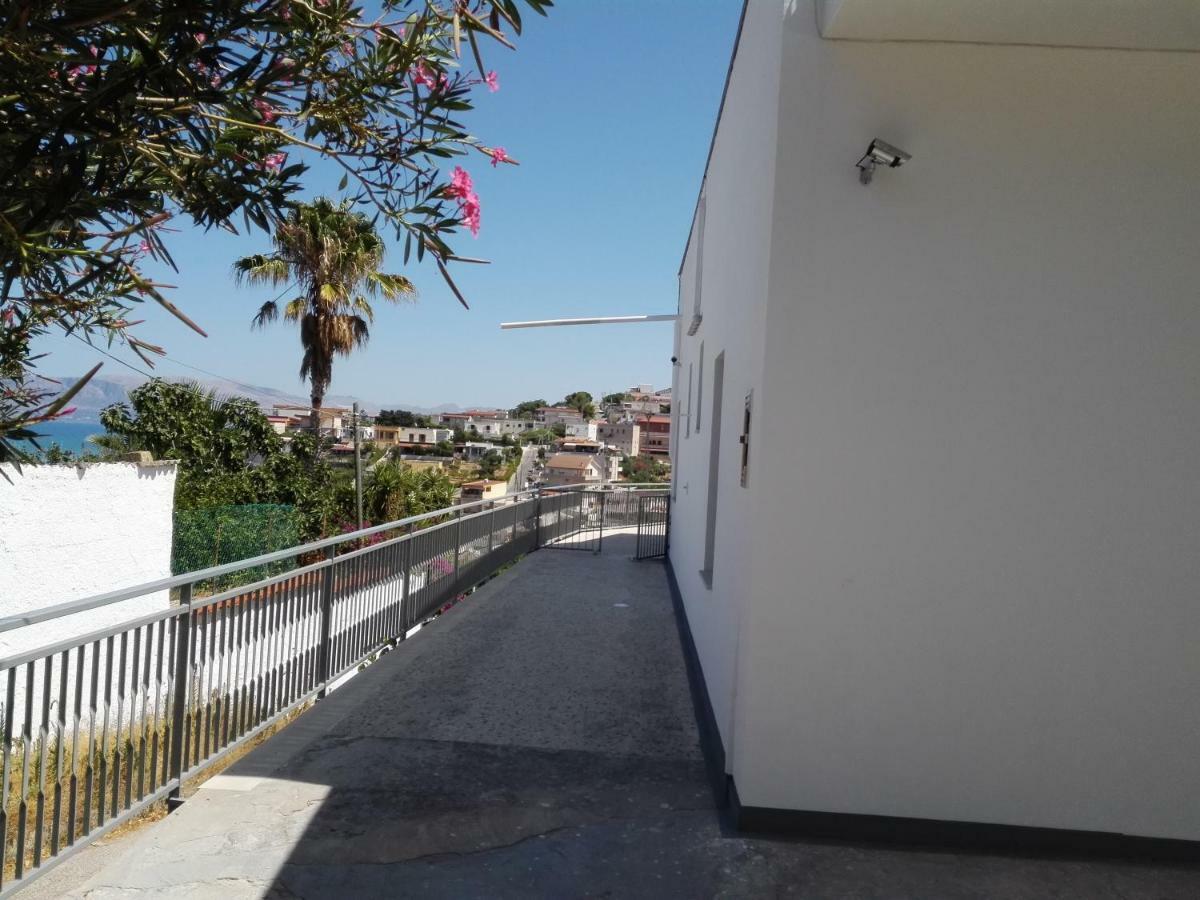 La Casa Delle Ginestre Villa Alcamo Marina Kültér fotó