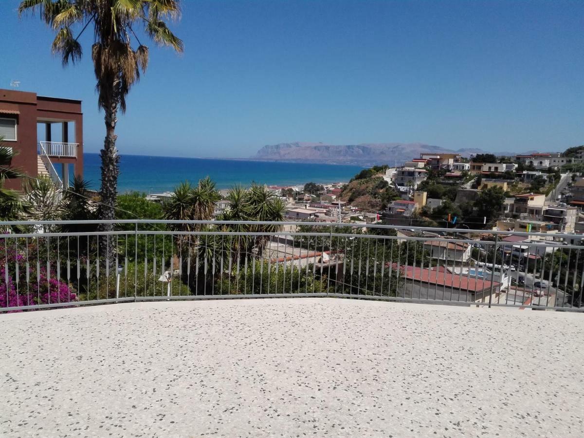 La Casa Delle Ginestre Villa Alcamo Marina Kültér fotó